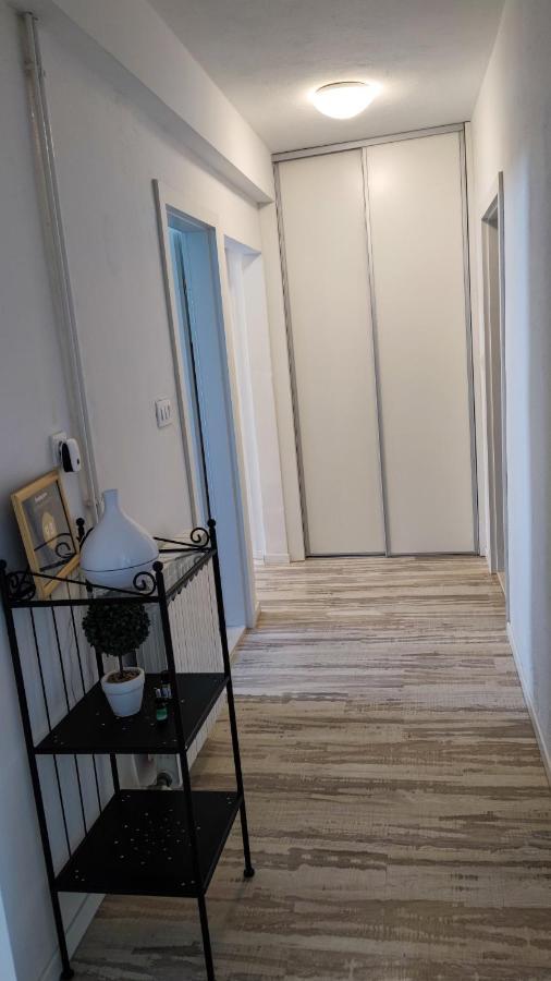 Apartman Jelena Подстрана Экстерьер фото